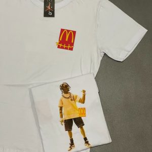 Camiseta Travis Scott x McDonald's "Action Figure" Oversized
